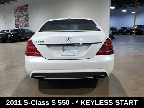 Used 2011 Mercedes-Benz S 550 image 10