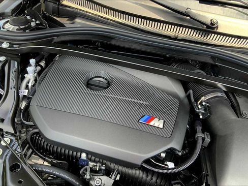 Used 2026 BMW M235i xDrive w/ Technology Package image 17