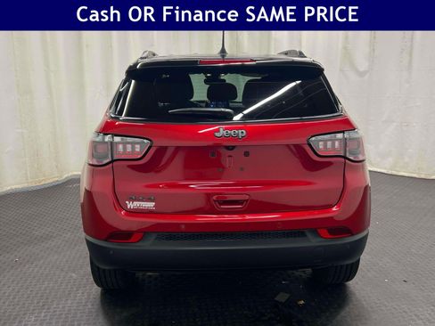 Used 2026 Jeep Compass Limited AWD/4WD image 7