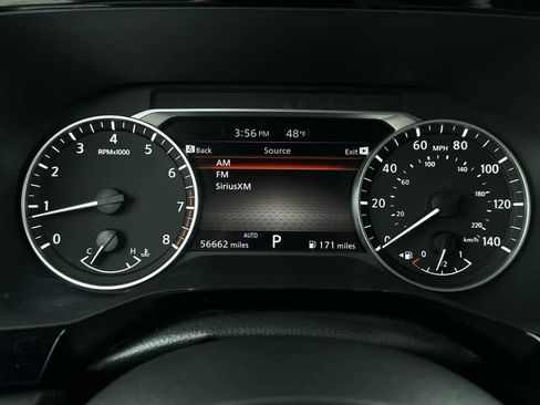 Used 2024 Nissan Pathfinder SV AWD/4WD image 18
