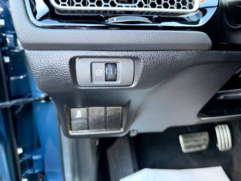 Used 2025 Honda Civic FWD Hybrid Sedan image 18