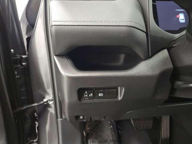 Certified 2025 Toyota RAV4 XLE AWD/4WD image 18