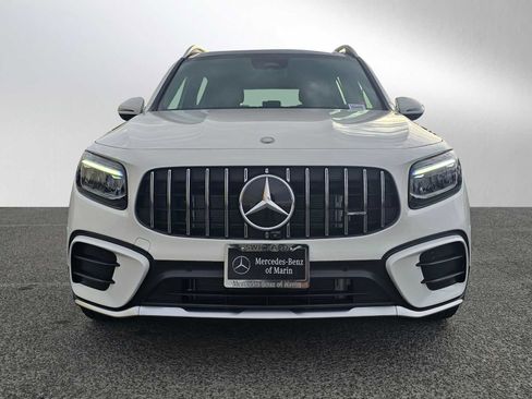 Used 2025 Mercedes-Benz GLB 35 AMG AMG GLB 35 image 9