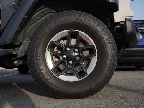 Used 2018 Jeep Wrangler Unlimited Rubicon image 8