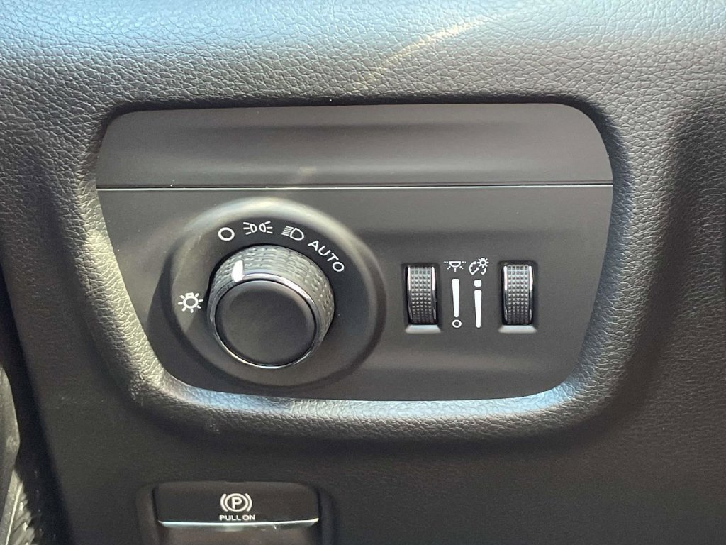 New 2027 Jeep Grand Cherokee Laredo X AWD/4WD image 29