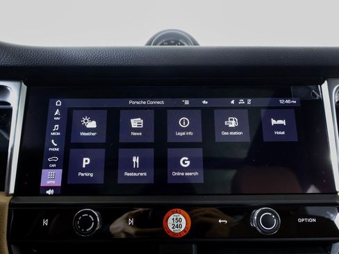 New 2026 Porsche Macan image 18