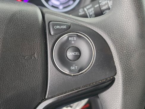 Used 2022 Honda HR-V LX image 30