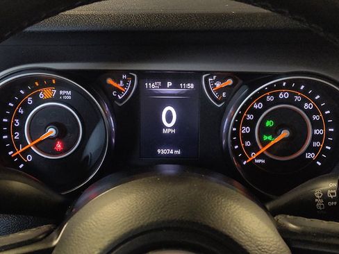 Used 2020 Jeep Wrangler Unlimited Sport S AWD/4WD image 23