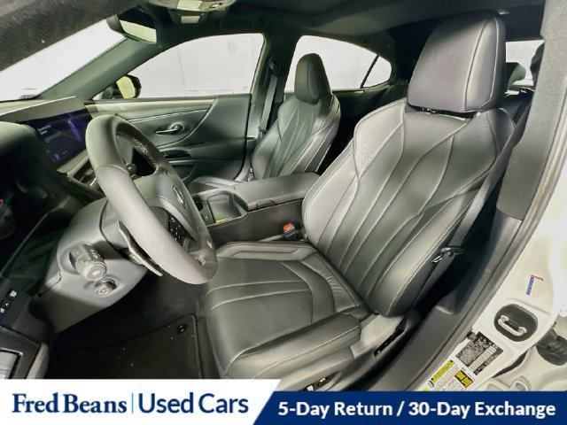 Used 2024 Lexus ES 350 F Sport w/ Technology Package FWD image 28