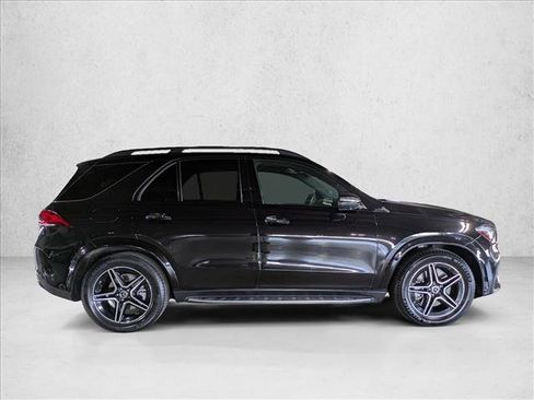Used 2023 Mercedes-Benz GLE 450 4MATIC image 7