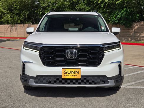 Certified 2023 Honda Pilot Elite image 8