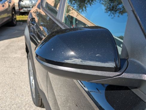 New 2026 Hyundai Kona SE image 12