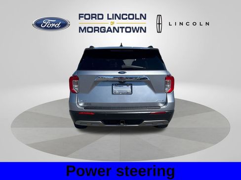 Used 2021 Ford Explorer XLT w/ Equipment Group 202A AWD/4WD image 8