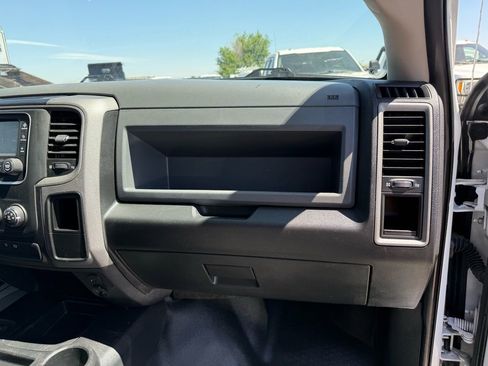Used 2018 RAM 2500 Tradesman w/ Chrome Appearance Group AWD/4WD image 19