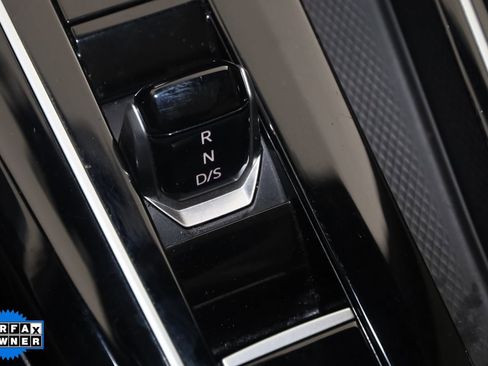 Used 2024 Volkswagen GTI SE image 7