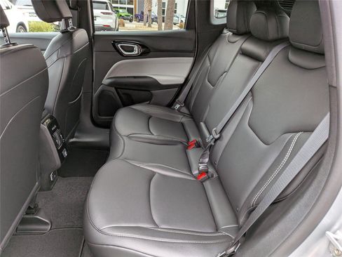 New 2026 Jeep Compass Limited AWD/4WD image 15