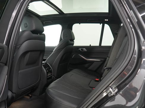 Used 2023 BMW X5 xDrive40i AWD/4WD image 19