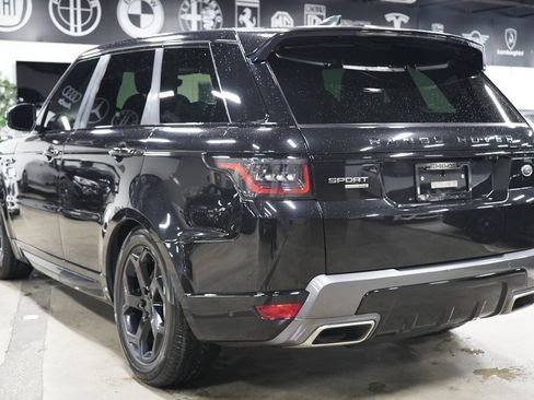 Used 2019 Land Rover Range Rover Sport HSE AWD/4WD image 3