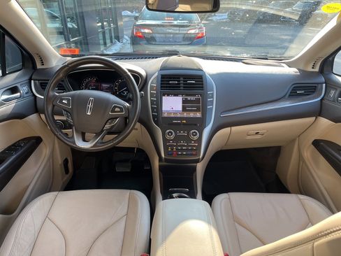 Used 2018 Lincoln MKC Reserve w/ Lincoln MKC Climate Package image 13