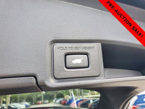 Used 2023 Acura RDX A-Spec image 9