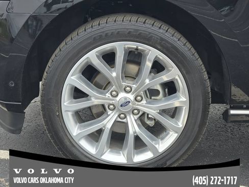 Used 2019 Ford Expedition Platinum AWD/4WD image 11
