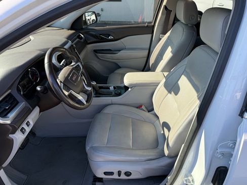 Used 2018 GMC Acadia SLT image 6