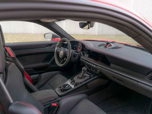 Used 2024 Porsche 911 GT3 image 32