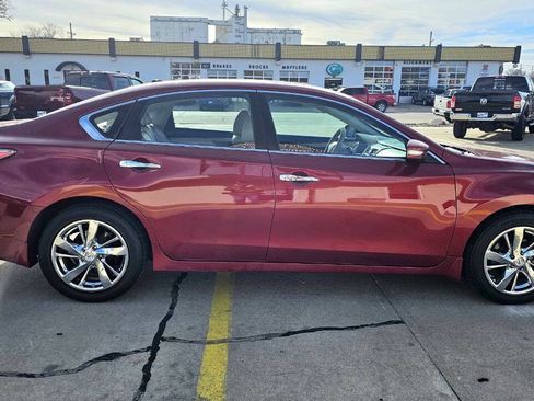 Used 2015 Nissan Altima 2.5 SL w/ Technology Package image 5