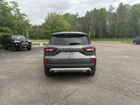 Used 2023 Ford Escape Active AWD/4WD image 5