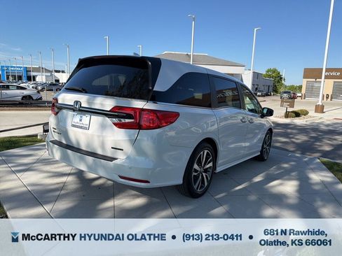 Used 2023 Honda Odyssey Touring image 16