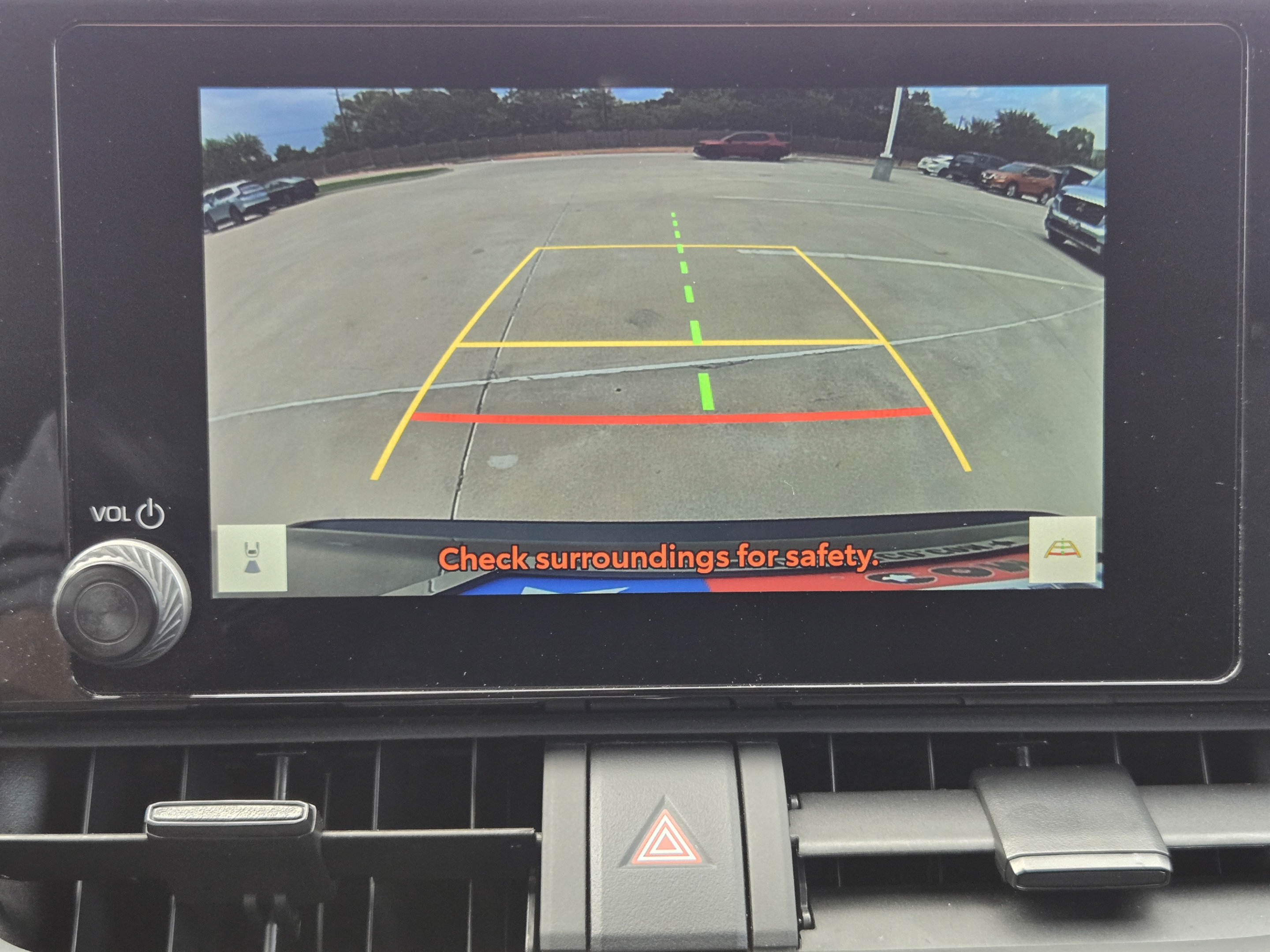 Used 2025 Toyota RAV4 XLE FWD image 14