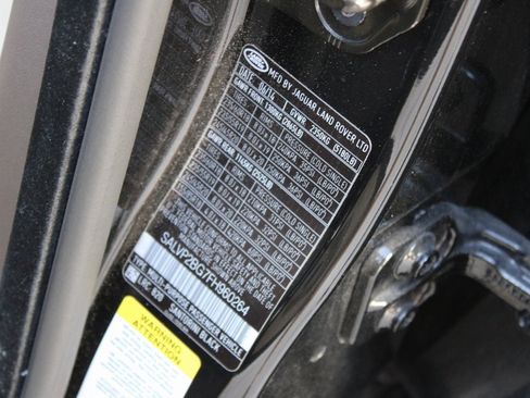 Used 2015 Land Rover Range Rover Evoque Pure Plus image 27