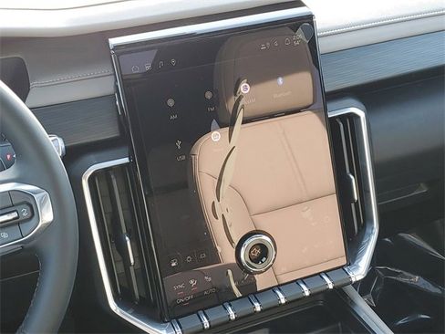 New 2026 GMC Acadia Elevation w/ Elevation Premium Package image 29