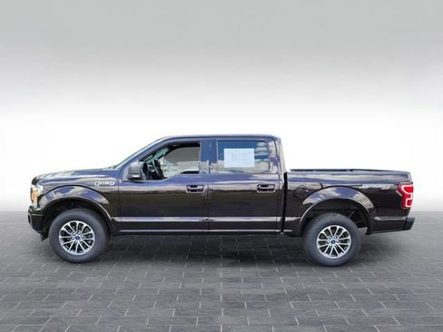 Used 2020 Ford F150 XLT w/ Equipment Group 302A Luxury AWD/4WD image 4