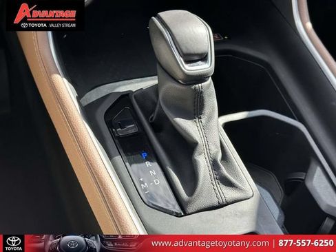 Used 2024 Toyota Grand Highlander AWD image 39