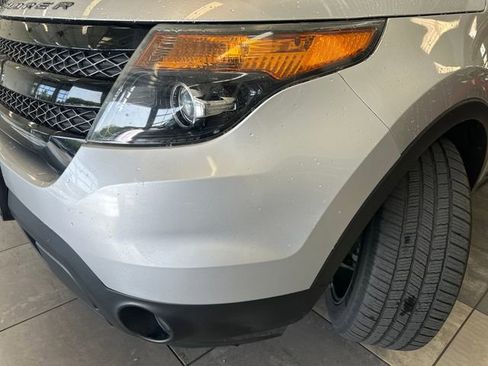 Used 2015 Ford Explorer Sport AWD/4WD image 16