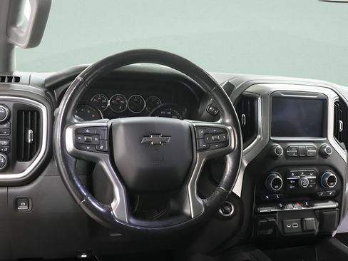 Used 2021 Chevrolet Silverado 1500 LT Trail Boss AWD/4WD image 6
