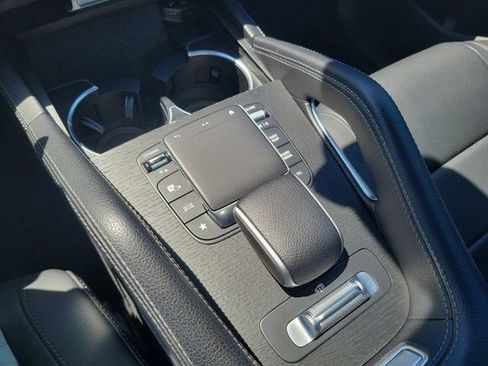 Used 2023 Mercedes-Benz GLS 450 4MATIC image 25