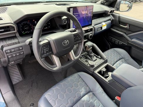 New 2026 Toyota 4Runner 4WD image 14