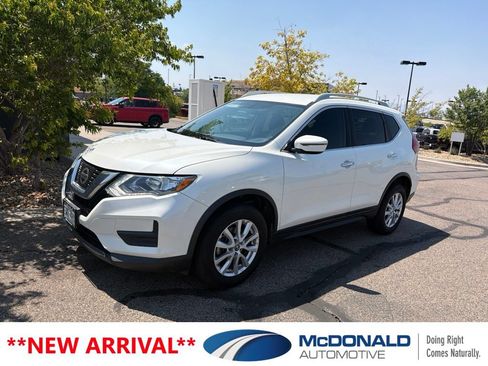 Used 2017 Nissan Rogue SV AWD/4WD image 1
