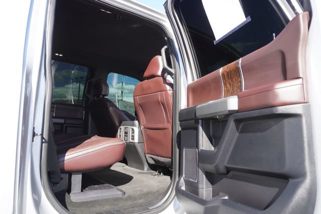 Used 2017 Ford F250 Platinum w/ Platinum Ultimate Package AWD/4WD image 24