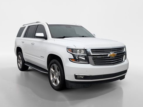 Used 2019 Chevrolet Tahoe Premier AWD/4WD image 2