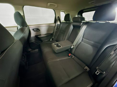 Used 2023 Nissan Rogue S image 27