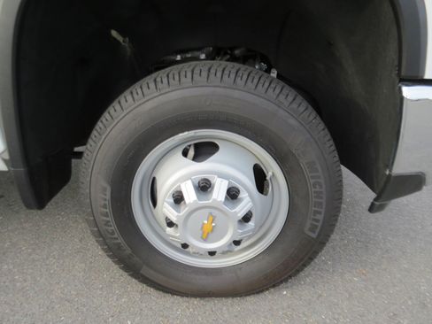 New 2024 Chevrolet Silverado 3500 W/T w/ WT Convenience Package image 16