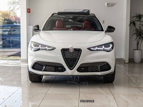 New 2025 Alfa Romeo Stelvio Sprint w/ Veloce Package image 2