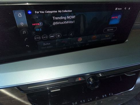 Certified 2025 Nissan Murano SL image 18