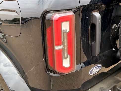 New 2026 Ford Bronco Outer Banks AWD/4WD image 14