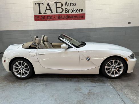 Used 2007 BMW Z4 3.0i RWD image 2