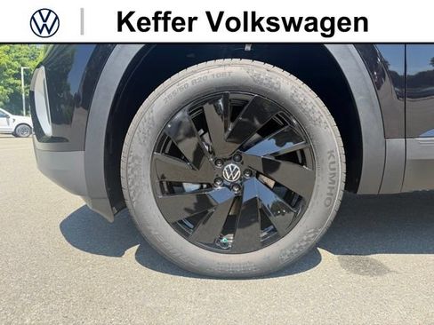 New 2026 Volkswagen Atlas SE AWD/4WD image 11