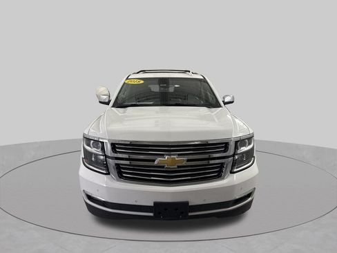Used 2018 Chevrolet Suburban Premier AWD/4WD image 4